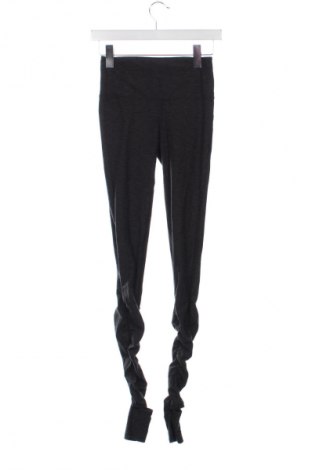 Дамски клин H&M Sport, Размер XS, Цвят Сив, Цена 26,99 лв.