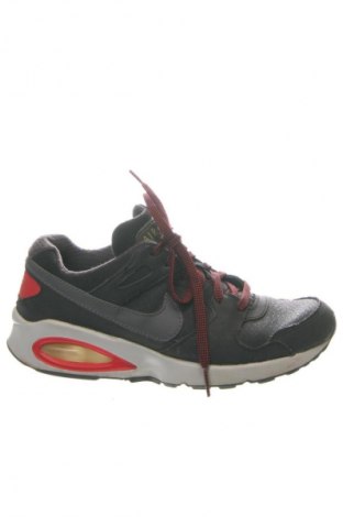 Încălțăminte de damă Nike, Mărime 38, Culoare Gri, Preț 234,67 Lei