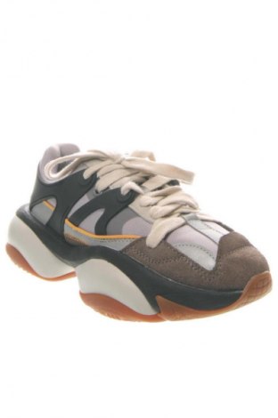 Încălțăminte de damă PUMA, Mărime 35, Culoare Multicolor, Preț 234,00 Lei