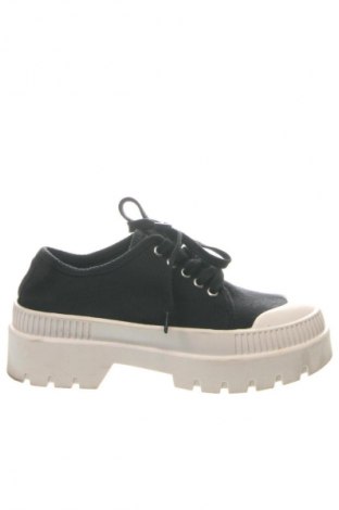 Încălțăminte de damă Pull&Bear, Mărime 37, Culoare Negru, Preț 107,00 Lei