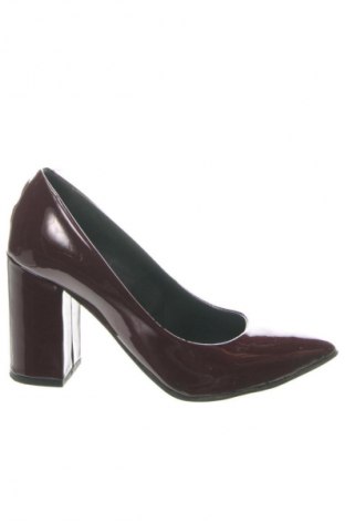 Obuwie damskie Unbranded, Rozmiar 38, Kolor Czerwony, Cena 138,90 zł