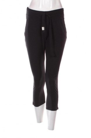 Damenhose &Co Woman, Größe M, Farbe Schwarz, Preis 20,99 €