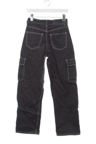 Damskie spodnie Bershka, Rozmiar XS, Kolor Szary, Cena 66,67 zł