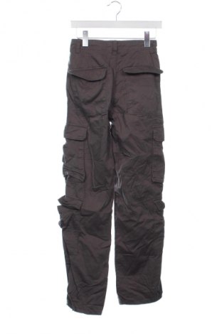 Damskie spodnie Bershka, Rozmiar XS, Kolor Szary, Cena 95,99 zł