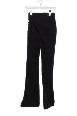Damskie spodnie Bershka, Rozmiar S, Kolor Czarny, Cena 55,03 zł