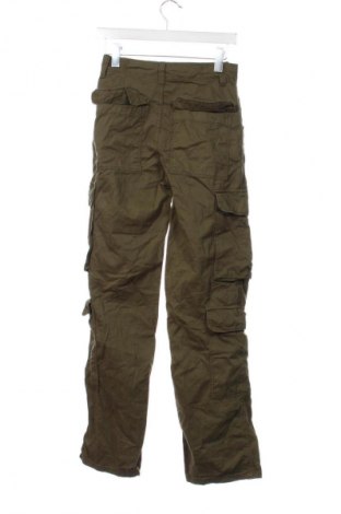 Pantaloni de femei Bershka, Mărime XS, Culoare Verde, Preț 98,99 Lei