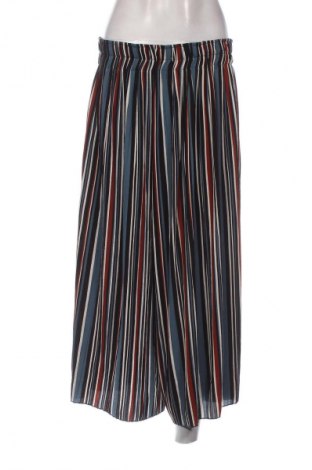 Női nadrág Bershka, Méret S, Szín Sokszínű, Ár 4 519 Ft