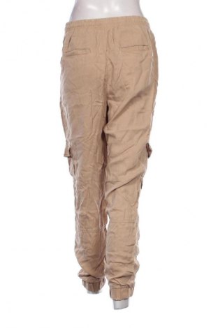 Damenhose C&A, Größe M, Farbe Beige, Preis 20,99 €