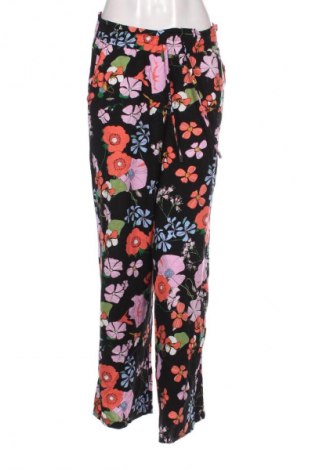 Pantaloni de femei C&A, Mărime L, Culoare Multicolor, Preț 142,50 Lei