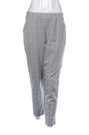 Pantaloni de femei Clockhouse, Mărime L, Culoare Multicolor, Preț 79,00 Lei