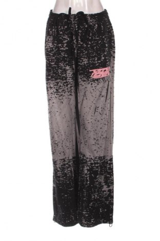 Pantaloni de femei Diesel, Mărime L, Culoare Multicolor, Preț 549,99 Lei