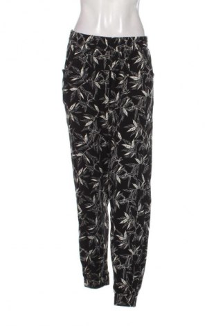 Pantaloni de femei Elle Nor, Mărime M, Culoare Multicolor, Preț 94,99 Lei