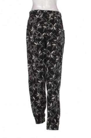Pantaloni de femei Elle Nor, Mărime M, Culoare Multicolor, Preț 94,99 Lei