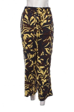 Γυναικείο παντελόνι Gerry Weber, Μέγεθος XL, Χρώμα Πολύχρωμο, Τιμή 39,99 €