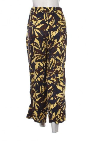 Γυναικείο παντελόνι Gerry Weber, Μέγεθος XL, Χρώμα Πολύχρωμο, Τιμή 39,99 €