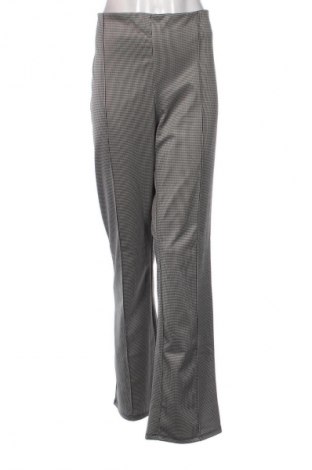 Pantaloni de femei H&M, Mărime XL, Culoare Multicolor, Preț 121,05 Lei