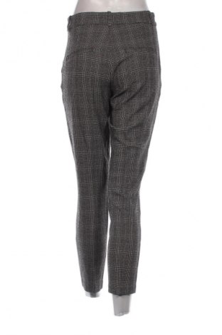 Pantaloni de femei H&M, Mărime M, Culoare Multicolor, Preț 79,00 Lei