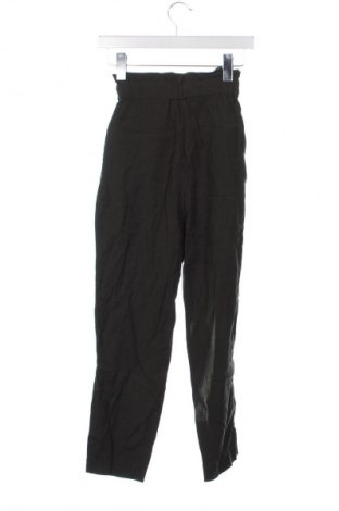 Damskie spodnie H&M, Rozmiar XXS, Kolor Zielony, Cena 95,99 zł