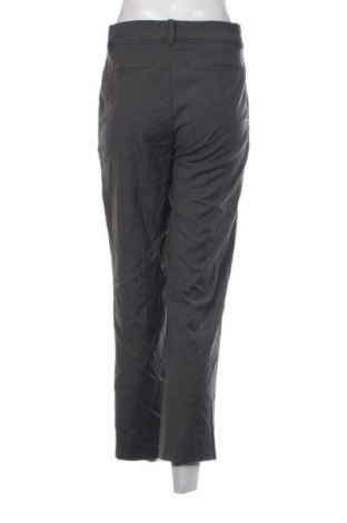 Pantaloni de femei H&M, Mărime S, Culoare Gri, Preț 98,99 Lei