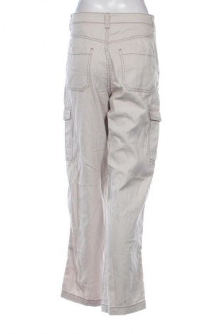 Pantaloni de femei H&M Divided, Mărime M, Culoare Ecru, Preț 98,99 Lei