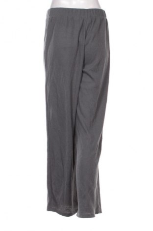 Dámské kalhoty  H&M Divided, Velikost S, Barva Šedá, Cena  739,00 Kč