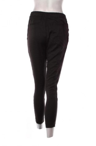 Γυναικείο παντελόνι H&M L.O.G.G., Μέγεθος S, Χρώμα Μαύρο, Τιμή 18,99 €
