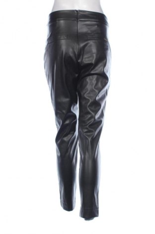 Pantaloni de femei Junona, Mărime M, Culoare Negru, Preț 107,89 Lei