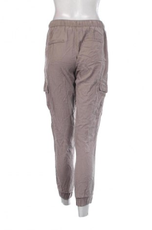 Pantaloni de femei Mohito, Mărime S, Culoare Maro, Preț 98,99 Lei