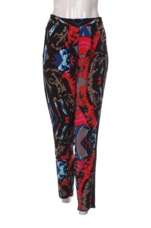 Damskie spodnie Monki, Rozmiar S, Kolor Kolorowy, Cena 81,99 zł