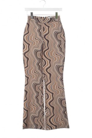 Damenhose NA-KD, Größe XS, Farbe Mehrfarbig, Preis 20,92 €