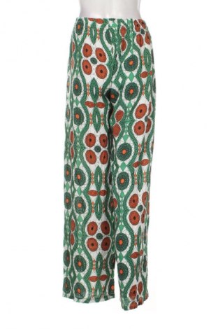 Damenhose NEW COLLECTION, Größe M, Farbe Mehrfarbig, Preis 28,99 €