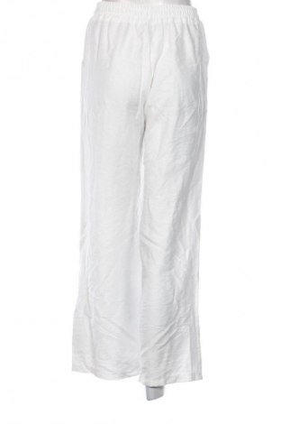 Pantaloni de femei NEW COLLECTION, Mărime S, Culoare Alb, Preț 107,90 Lei