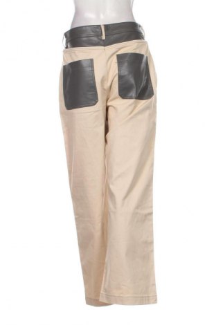 Pantaloni de femei Nasty Gal, Mărime M, Culoare Bej, Preț 304,99 Lei