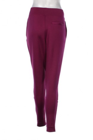 Damen Sporthose Nike, Größe S, Farbe Lila, Preis 29,35 €