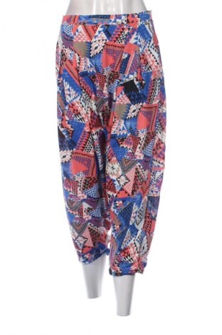 Pantaloni de femei Pepe Jeans, Mărime XL, Culoare Multicolor, Preț 223,97 Lei