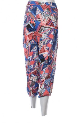 Pantaloni de femei Pepe Jeans, Mărime XL, Culoare Multicolor, Preț 223,97 Lei