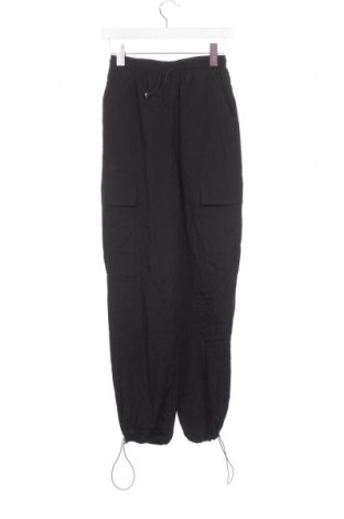 Damskie spodnie Pieces, Rozmiar XS, Kolor Czarny, Cena 88,99 zł