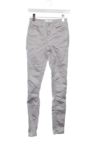 Damenhose Pieces, Größe XS, Farbe Grau, Preis 18,99 €
