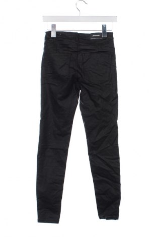 Damenhose Stradivarius, Größe S, Farbe Schwarz, Preis 20,99 €