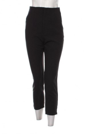 Damenhose Stradivarius, Größe S, Farbe Schwarz, Preis 53,99 €