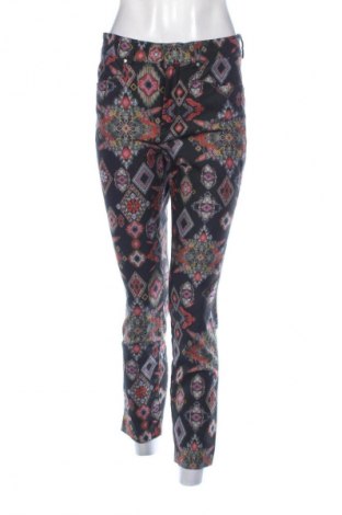 Pantaloni de femei Zara, Mărime S, Culoare Multicolor, Preț 71,05 Lei