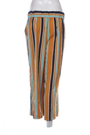 Pantaloni de femei Zara Trafaluc, Mărime M, Culoare Multicolor, Preț 91,99 Lei