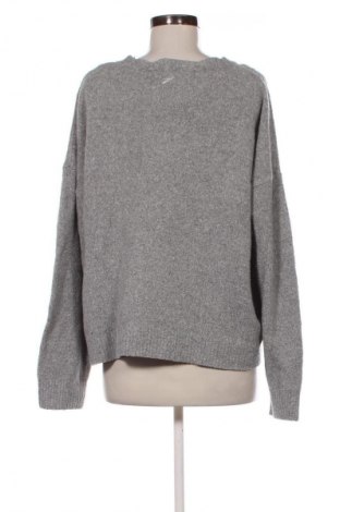 Damenpullover Dan Fox X About You, Größe L, Farbe Grau, Preis 64,99 €