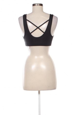 Női sport top Nike, Méret M, Szín Fekete, Ár 9 219 Ft