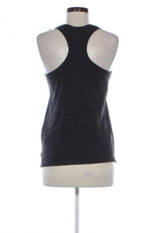 Damski sportowy top Nike, Rozmiar S, Kolor Kolorowy, Cena 55,99 zł