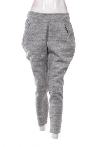 Pantaloni trening de femei Adidas, Mărime M, Culoare Gri, Preț 139,99 Lei