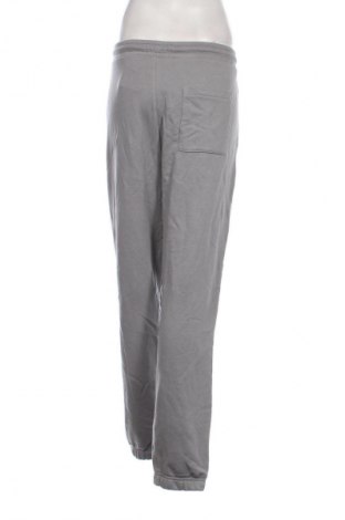 Γυναικείο αθλητικό παντελόνι Dressmann, Μέγεθος 3XL, Χρώμα Γκρί, Τιμή 21,99 €
