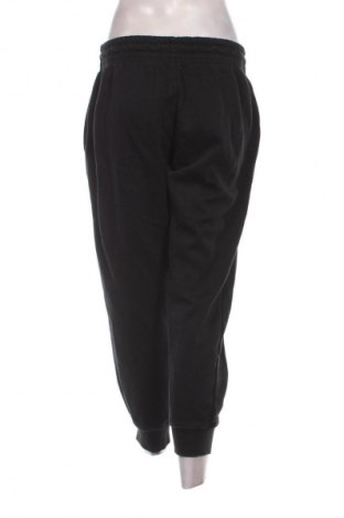 Dámske tepláky Nike, Veľkosť L, Farba Čierna, Cena  23,95 €