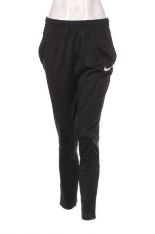 Dámské tepláky Nike, Velikost M, Barva Černá, Cena  659,00 Kč