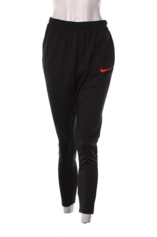 Dámske tepláky Nike, Veľkosť S, Farba Čierna, Cena  23,95 €